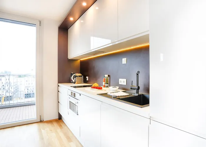 Apartment Penthouse With Terrace, Pool, Sauna And View At Hbf Main Station *